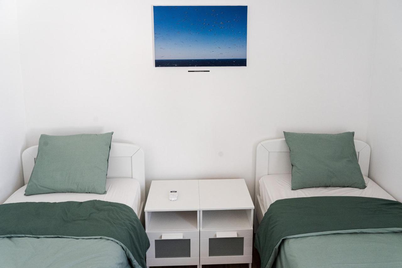 Station 22 - Brand New Apartment With A Terrace And Private Parking Vir Eksteriør bilde